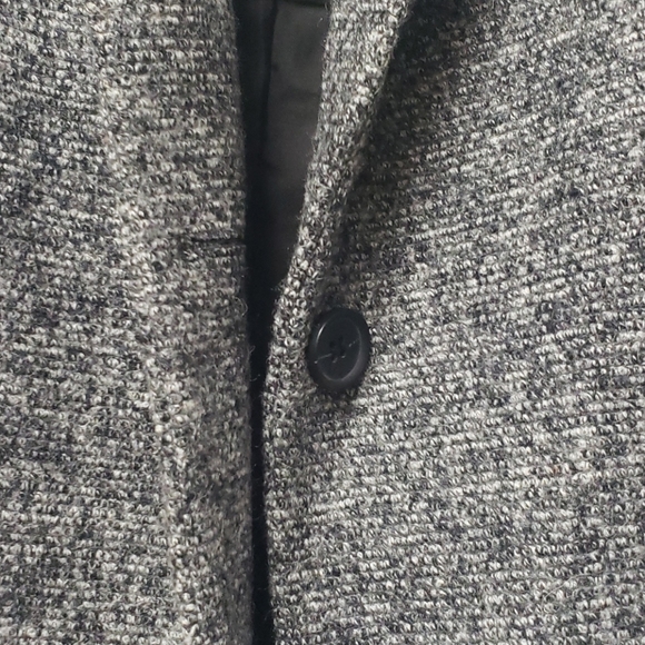 Jacket - Picture 5 of 6